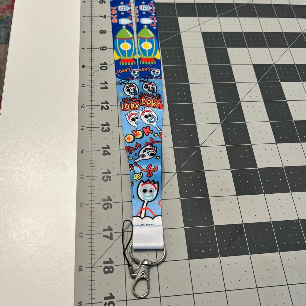 DISNEY’s Toy Story Pin Trading Lanyard (BRAND NEW & SO CUTE!) - Picture 4 of 4
